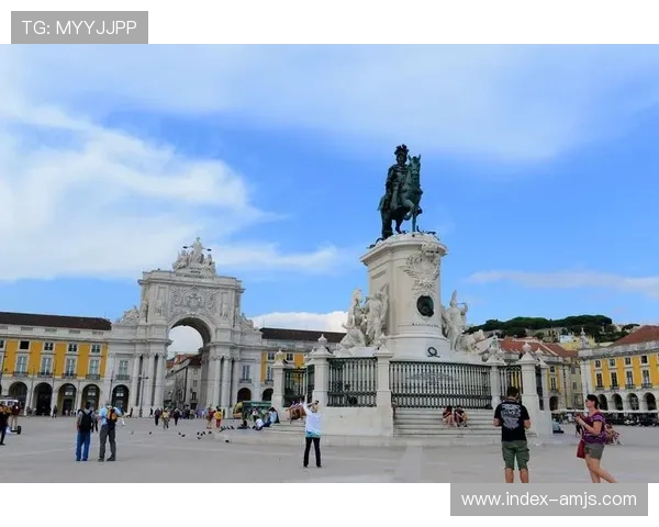 凯旋门官网中国官方网旅游须知,帮助游客了解安全措施与参观注意事项 凯旋门官网中国官方网旅游须知,帮助游客了解安全措施与参观注意事项