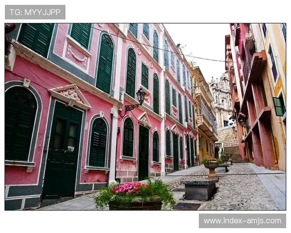 澳门有哪些适合情侣约会的浪漫娱乐场所和休闲娱乐场所推荐